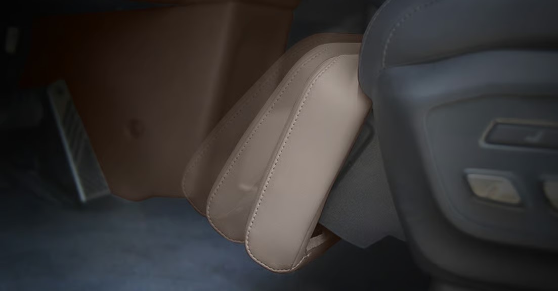 더 EV9 1열 파워 레그서포트 22
