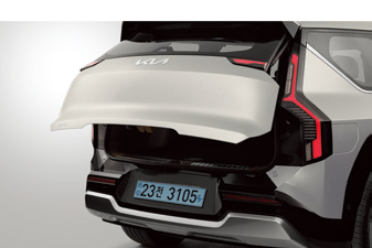 더 EV9 스마트 파워테일게이트 8