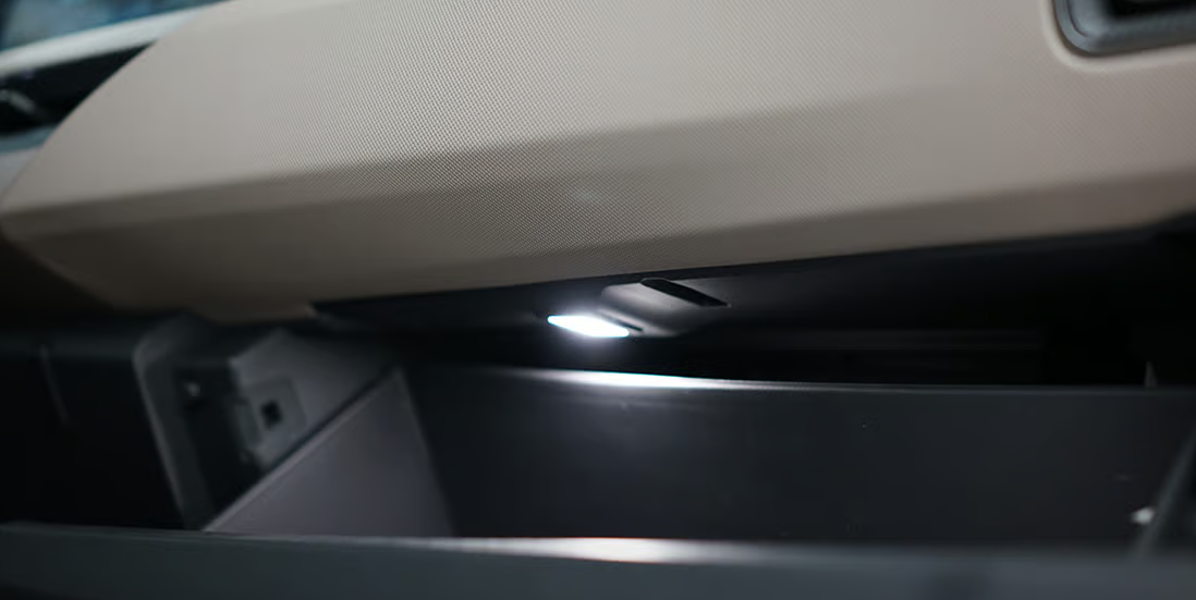 더 EV5 GT 글로브박스 LED 조명 15