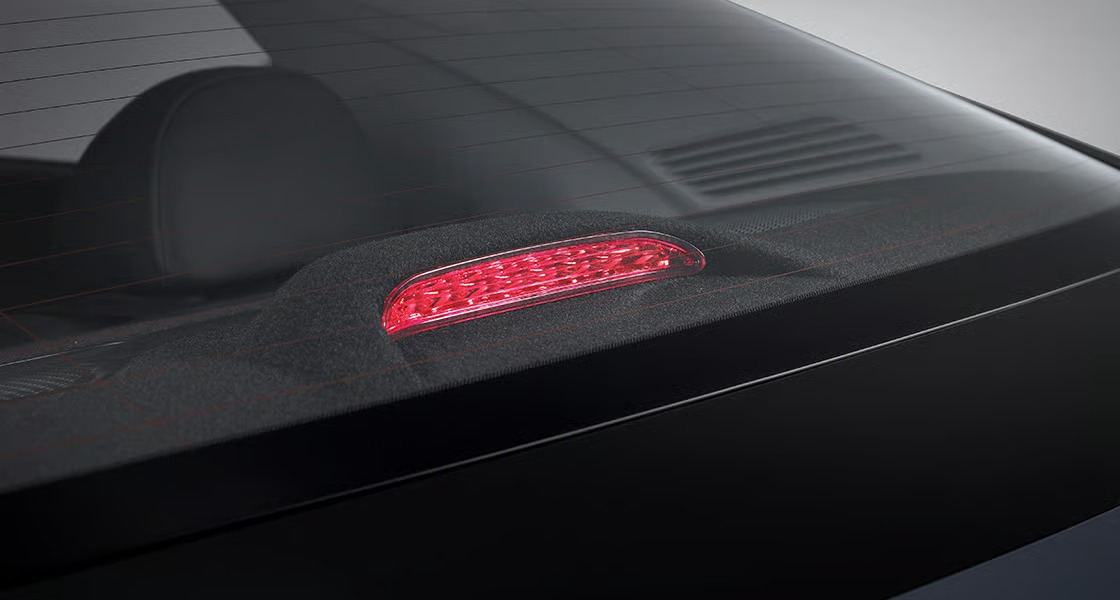 더 뉴 아반떼 HEV LED 보조제동등 9