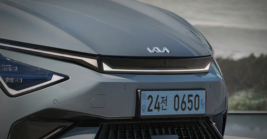 더 뉴 EV6 GT 프론트 LED 센터 포지셔닝 램프 11