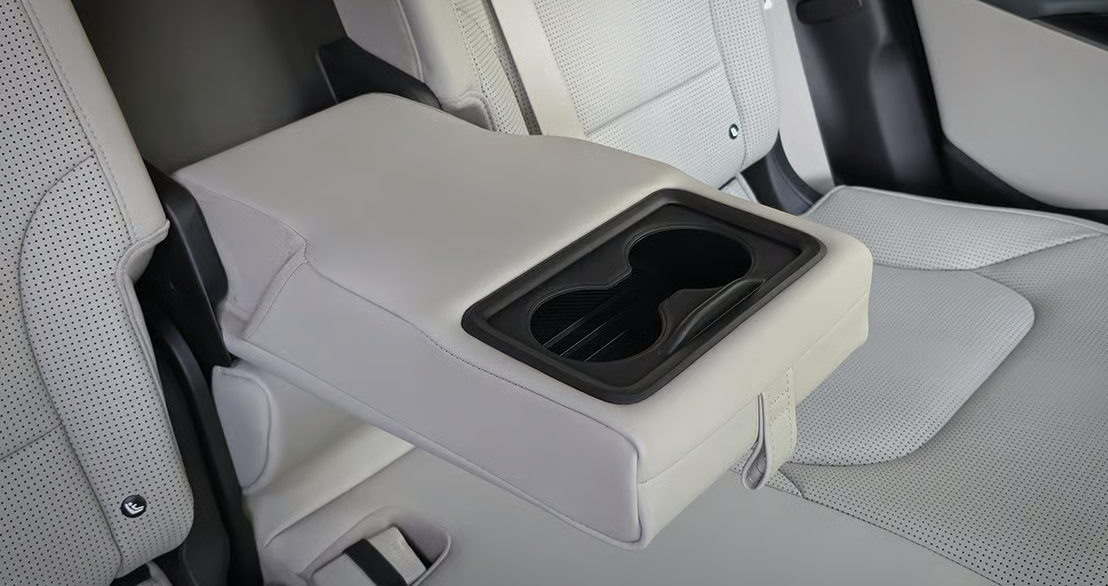 더 뉴 EV6 2열 센터 암레스트 6