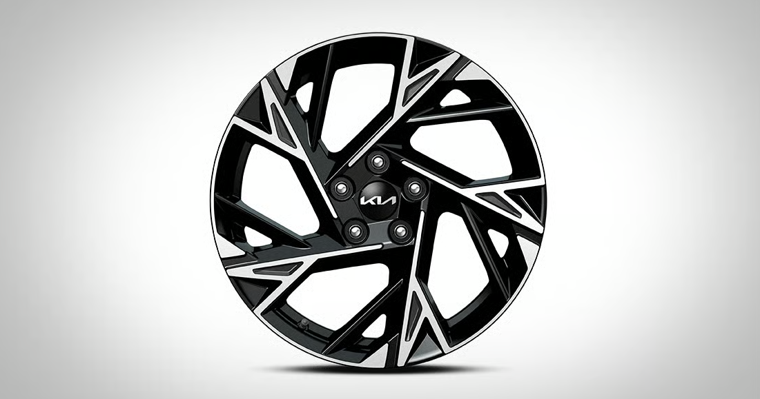 더 뉴 K5 235/45 R18 피렐리 타이어&전면가공 휠 9