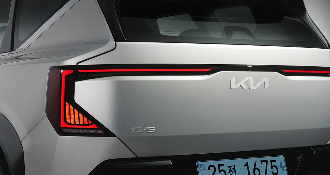 더 EV5 LED 리어 콤비네이션램프 4