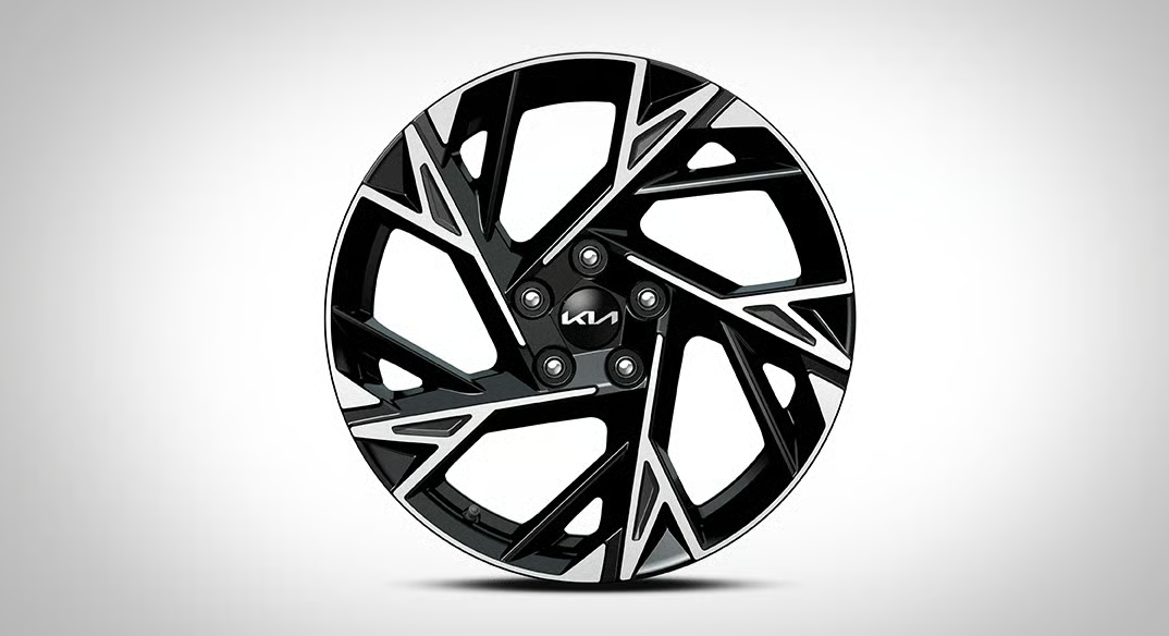 더 뉴 K5 HEV 18인치 휠 1