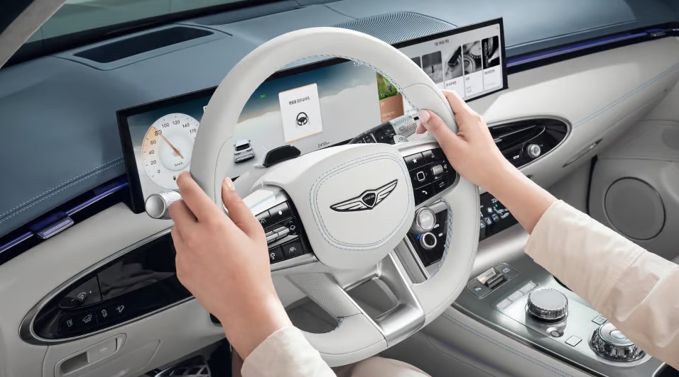 Electrified GV70 F/L 운전자 전방 주시 경고 카메라 22
