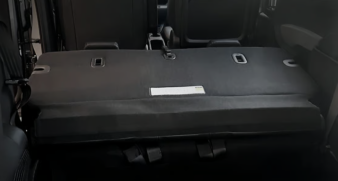 더 레이 EV 뒷좌석 벤치폴딩시트 6